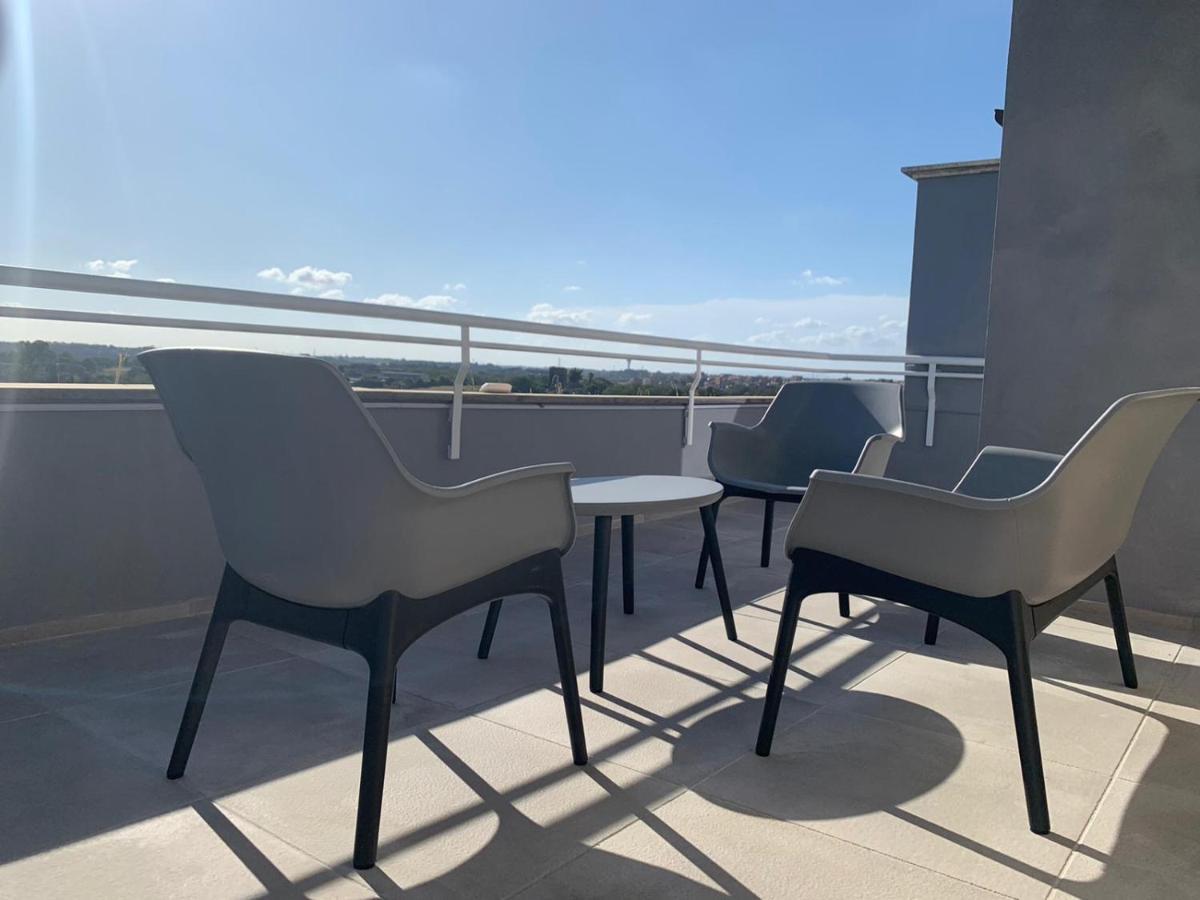 Penthouse Aureliana Attico Con Piscina A Roma Lejlighed Eksteriør billede