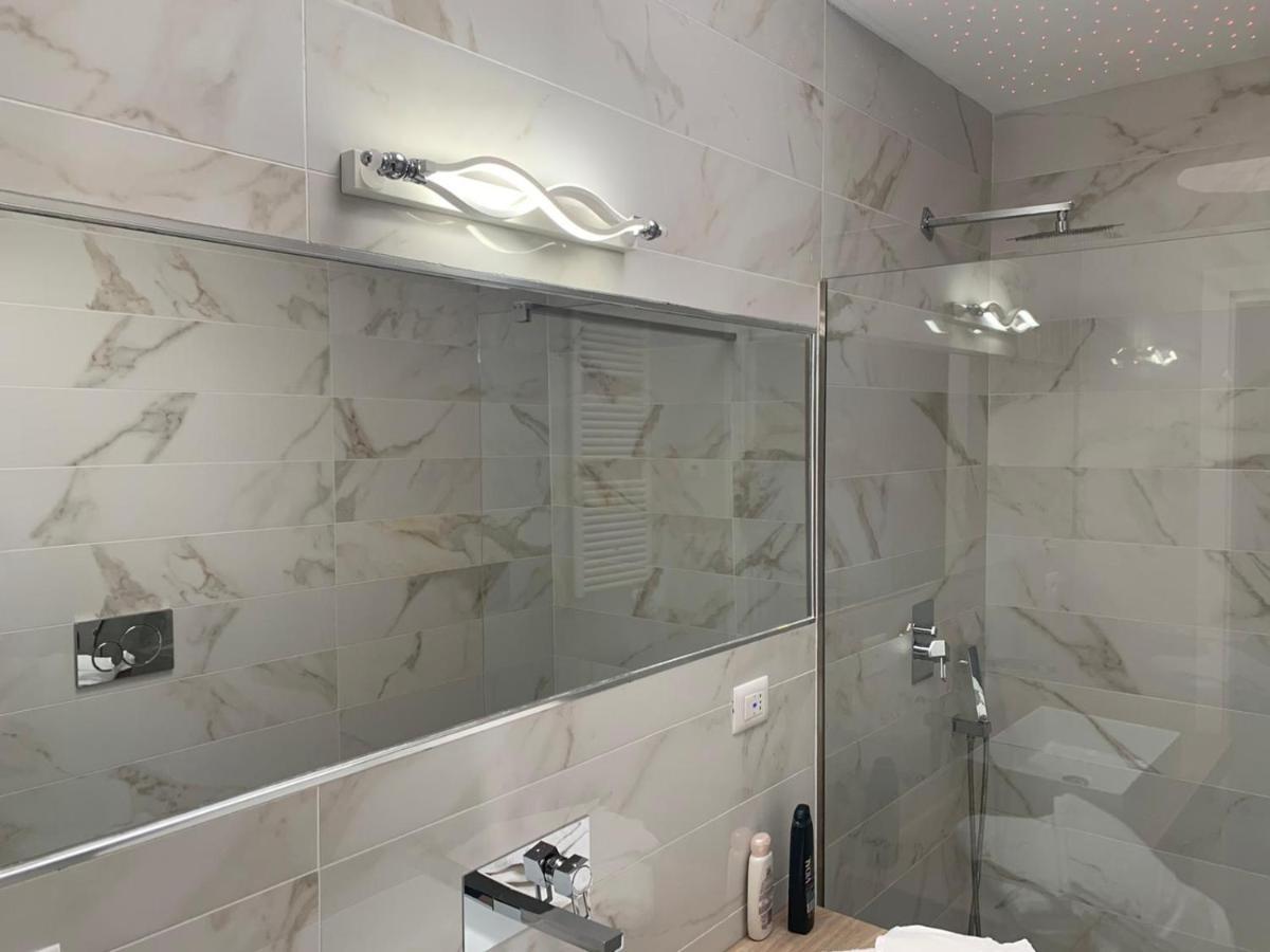 Penthouse Aureliana Attico Con Piscina A Roma Lejlighed Eksteriør billede