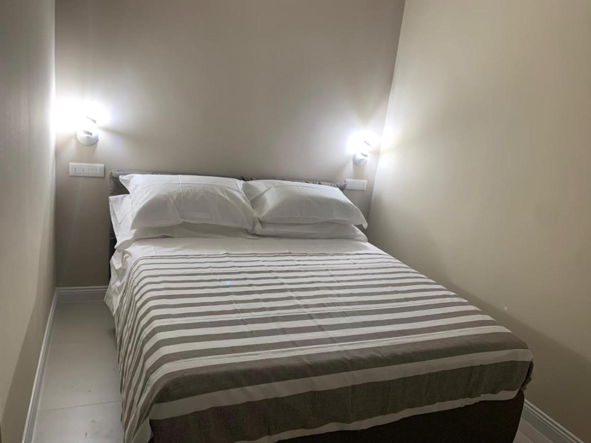 Penthouse Aureliana Attico Con Piscina A Roma Lejlighed Eksteriør billede